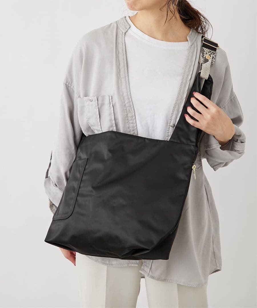 ★極美品★ラシットTSUBOMI(CE-876) ショルダーバッグ