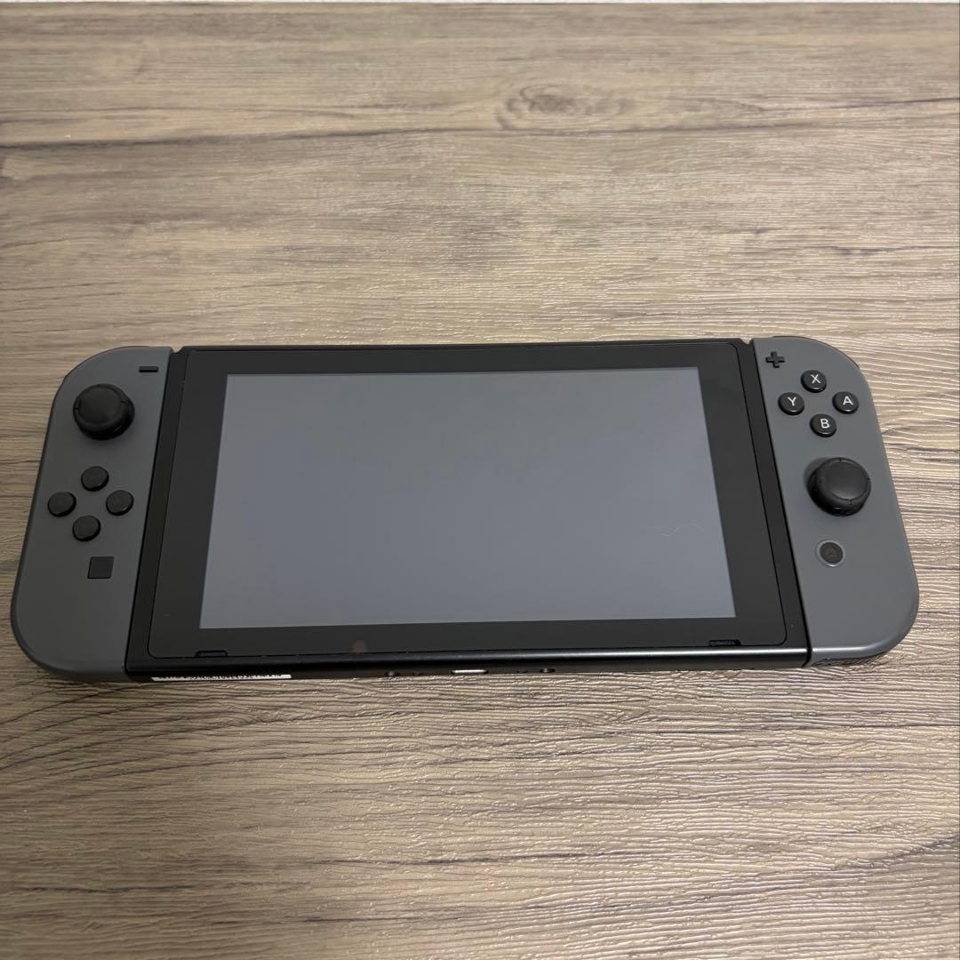 任天堂　スイッチ 本体＋ドック＋Joy-Con グレー　ケース付き　Switch
