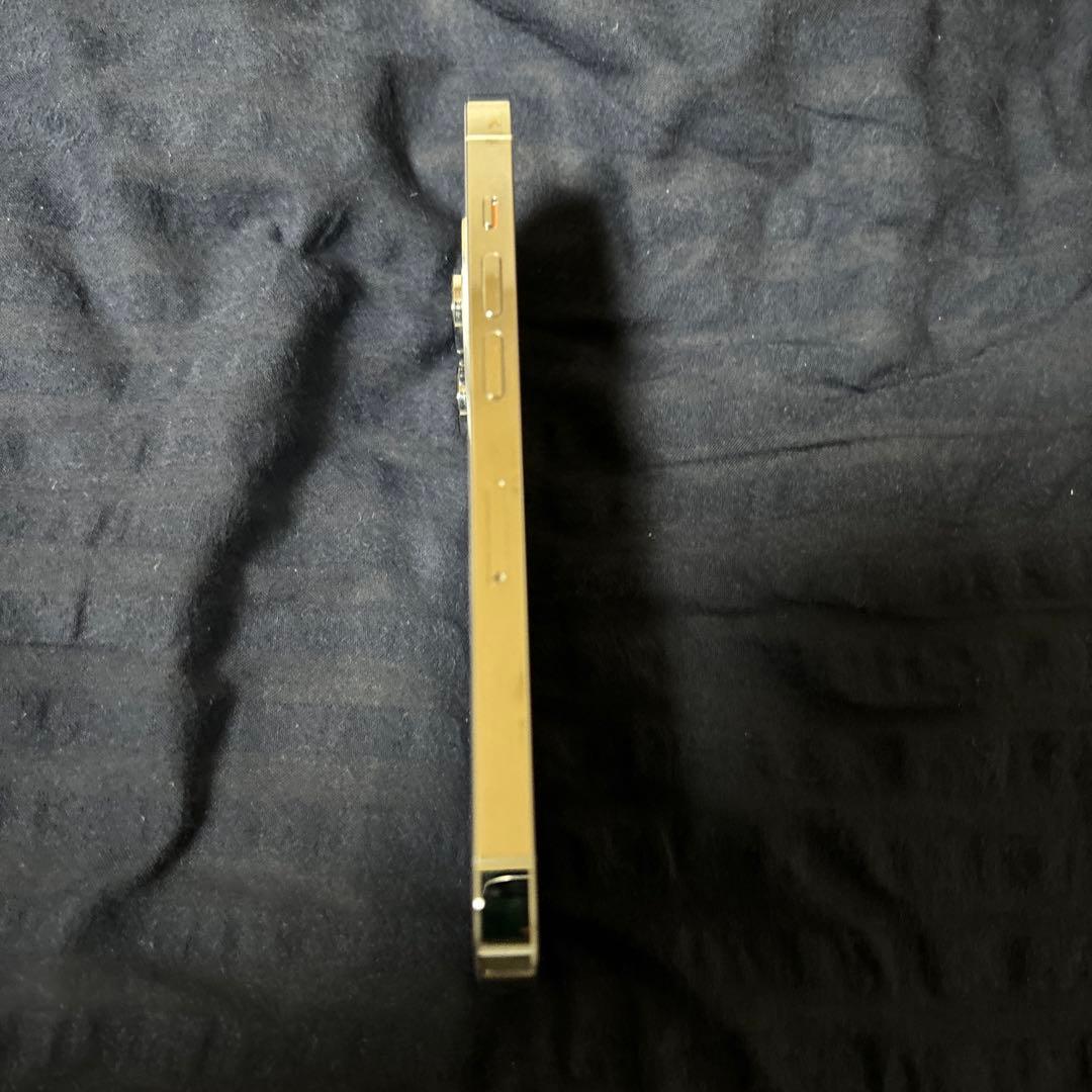 Apple iPhone 13 シルバー 本体