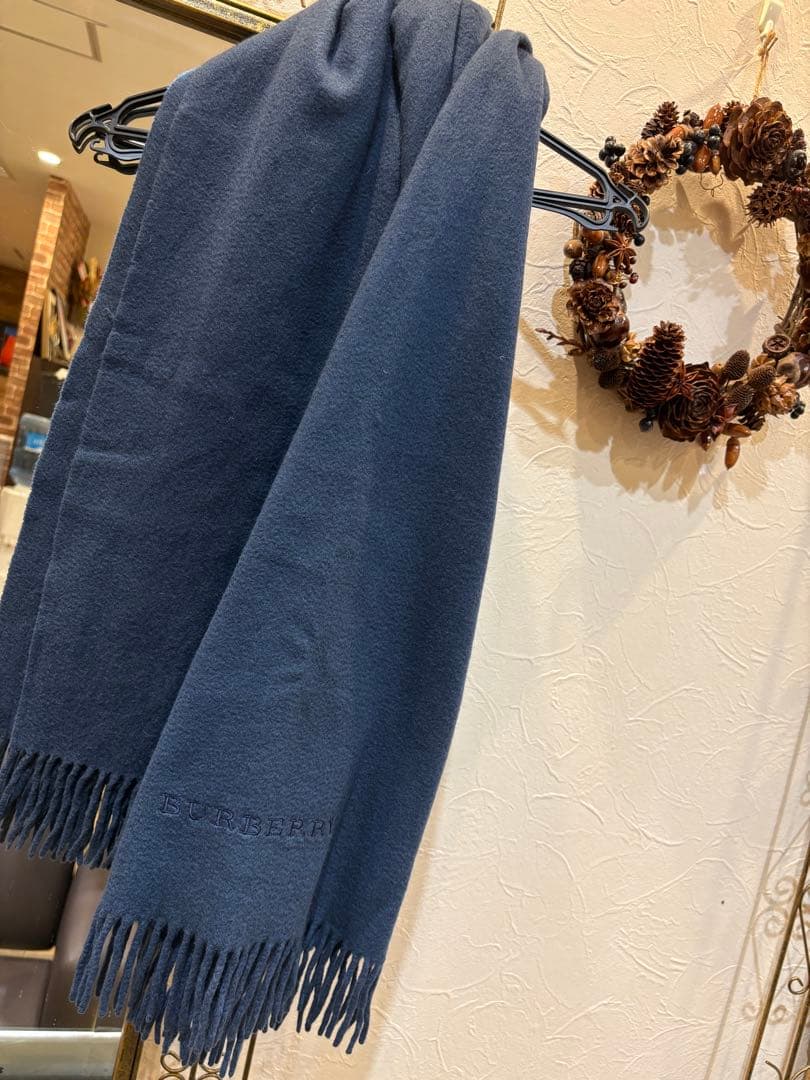 【極美品】BURBERRY マフラー カシミヤ100% ユニセック　刺繍 紺
