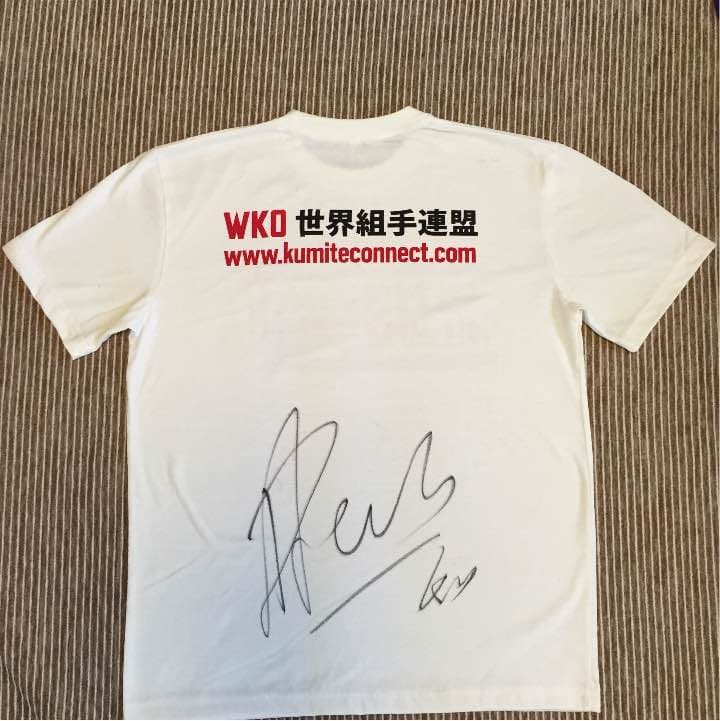 [最終値下げ！⚠️]元K-1四天王 ピーターアーツ 直筆サインTシャツ！！
