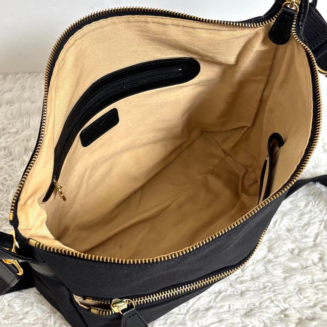 【美品】 Kitamura キタムラ ショルダーバッグ クロスボディ
