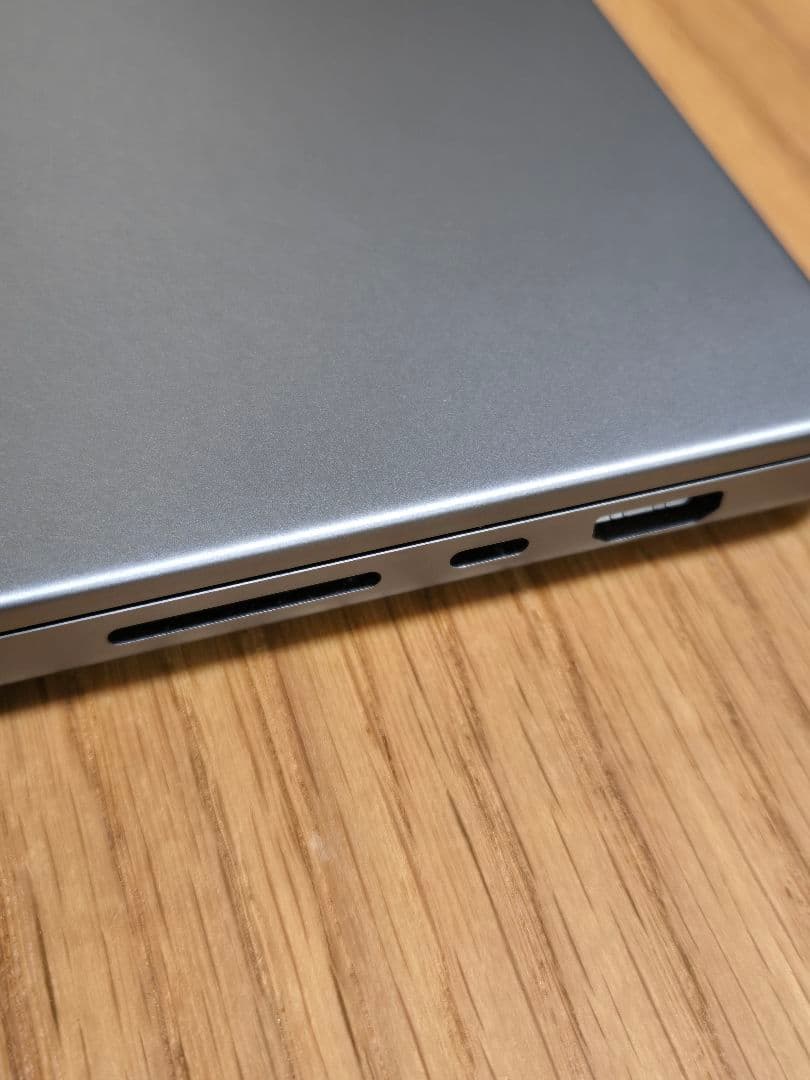 Apple14インチ M1 MacBook Pro 16GB/512GB SSD