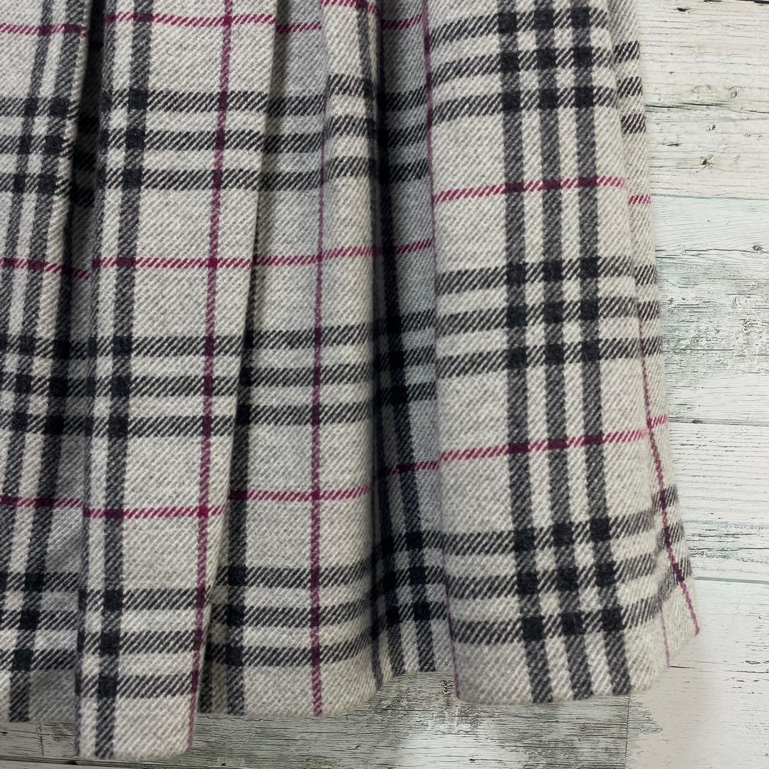 ☆未使用・タグ付☆バーバリーロンドン　ノバチェック柄タックスカート　アルパカ素材