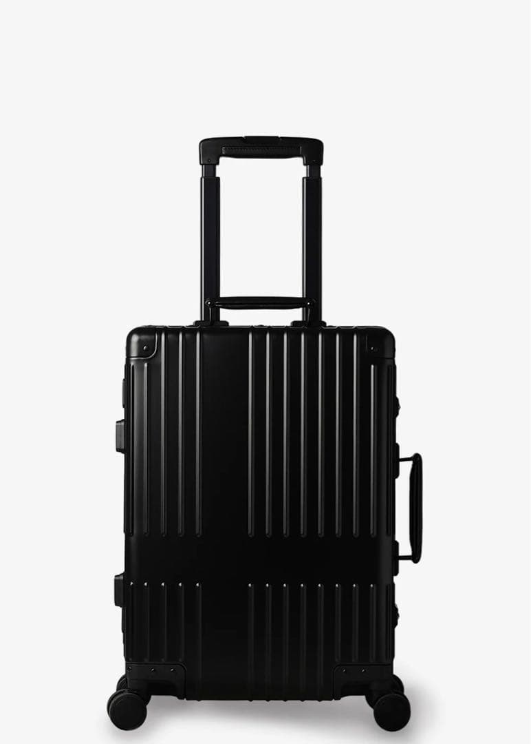 innovator Stealth 36L Cabin イノベーター ステルス