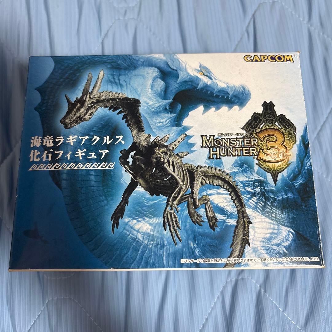 海竜ラギアクルス　化石フィギュア　モンスターハンタートライ　tri 3