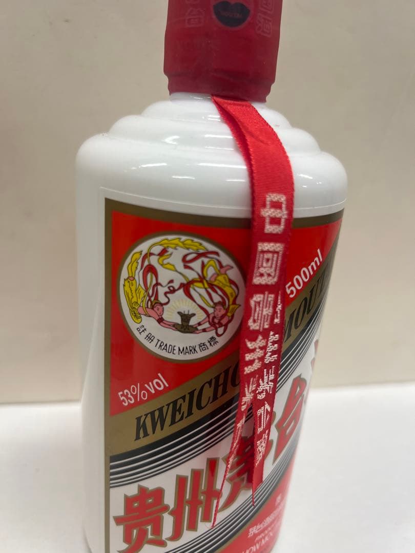 貴州茅台酒　Kweichow Moutai 500ml 53% 2015年