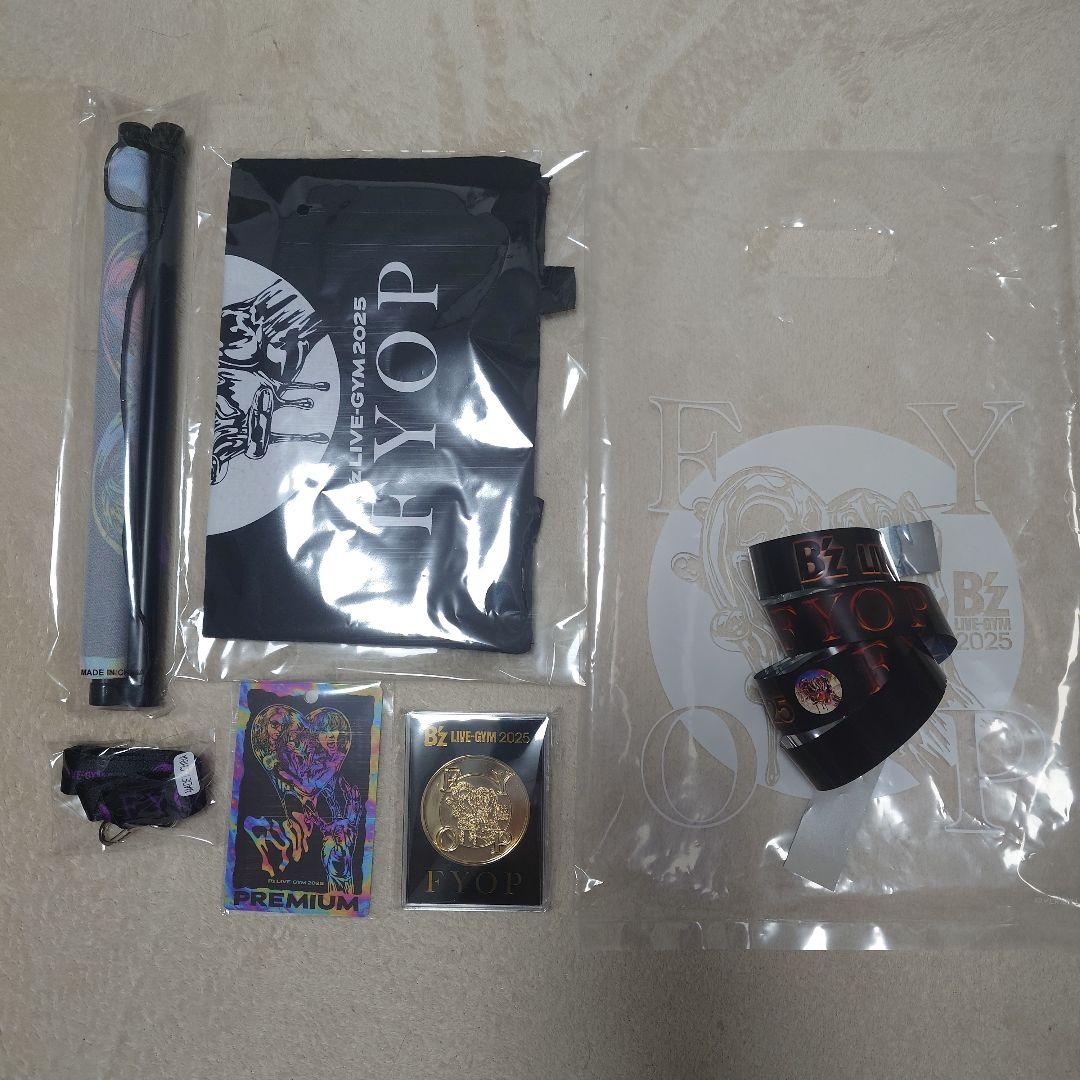 B'z LIVE 2025 FYOP プレミアム席専用オリジナルグッズ＋銀テープ