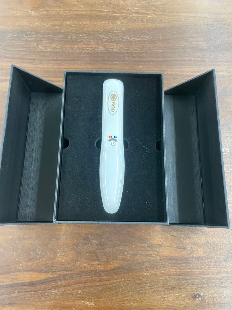 【新品同様】eROD ネガティブイオン・キンソン発生器（定価180,000円）