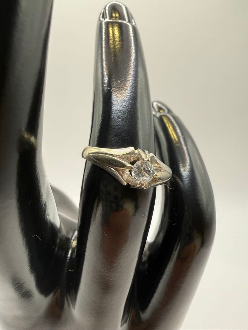 美品　K14WG ジルコニアリング ホワイトゴールド 超音波洗浄器洗浄済み