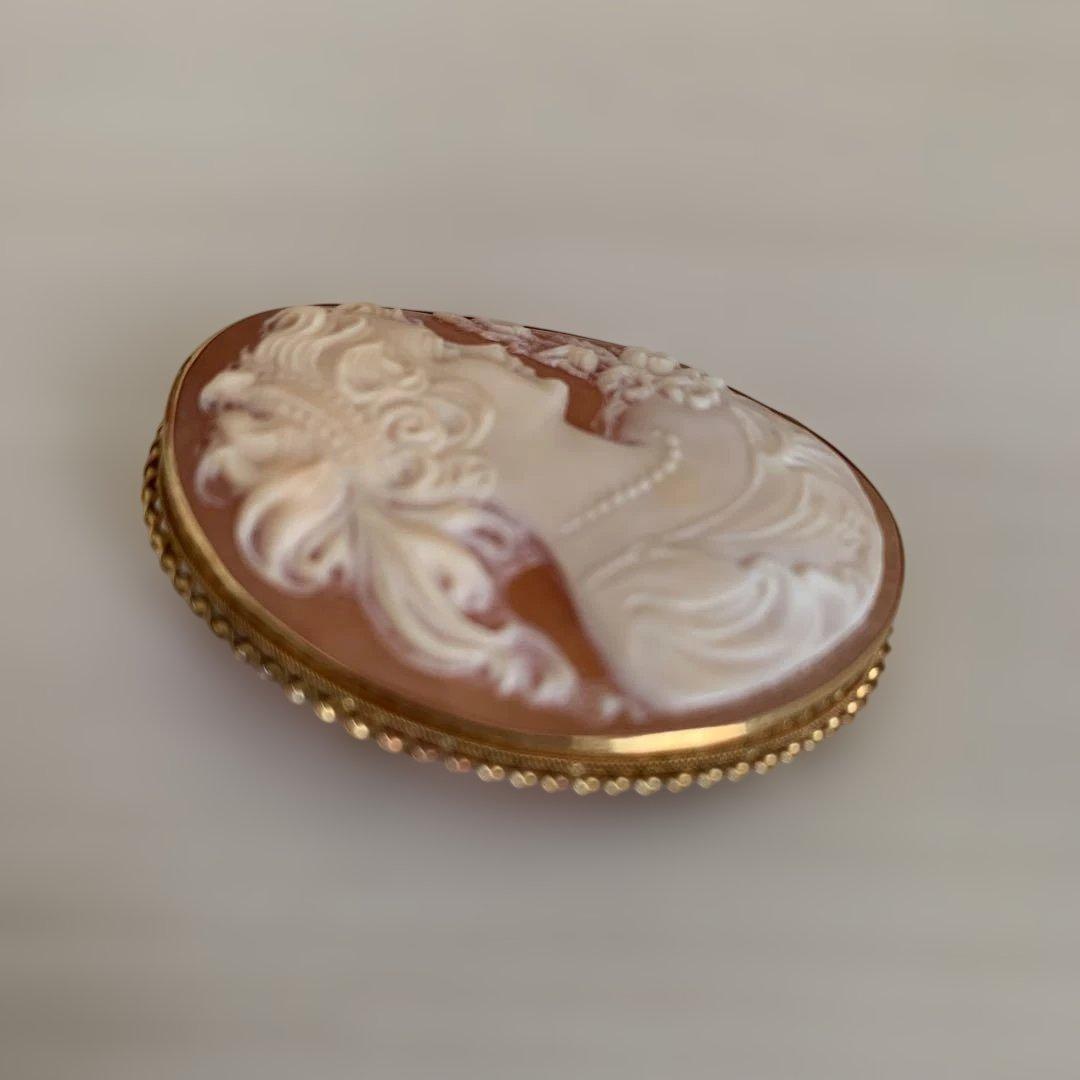 カメオ　ブローチ　ペンダントヘッド