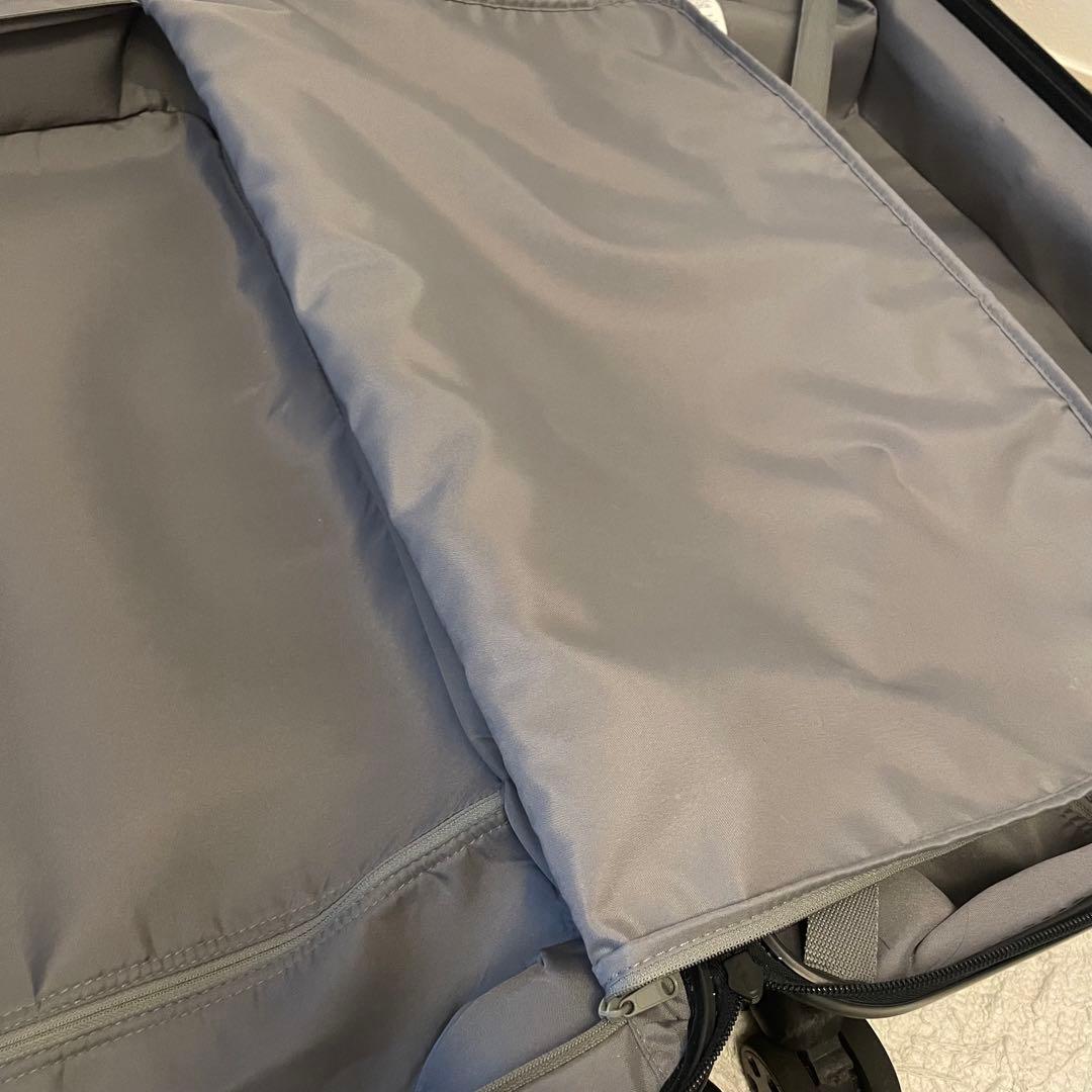 【無印】バーを自由に調節できる　ハードキャリーケース