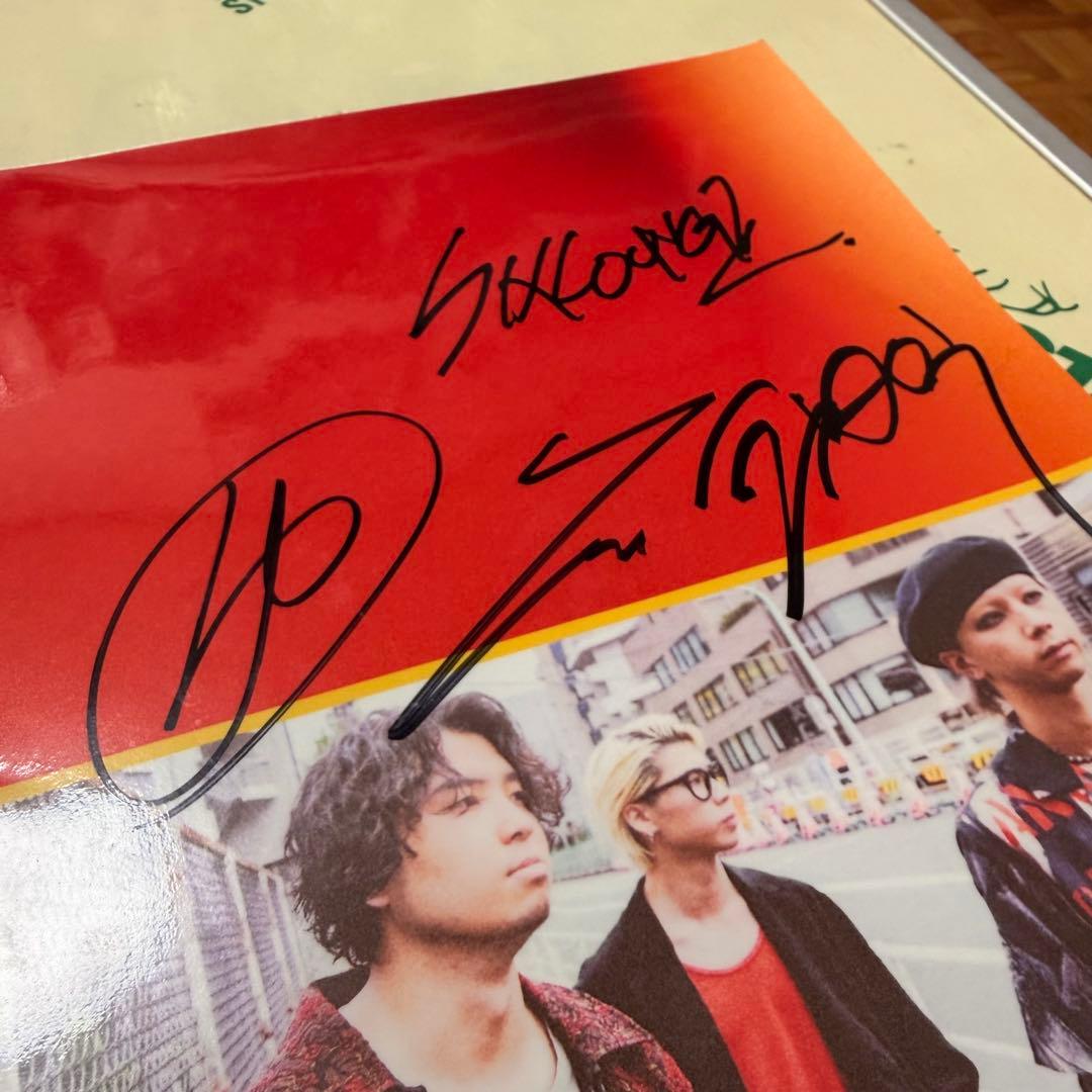 【直筆サイン入り】SIX LOUNGE シールポスター