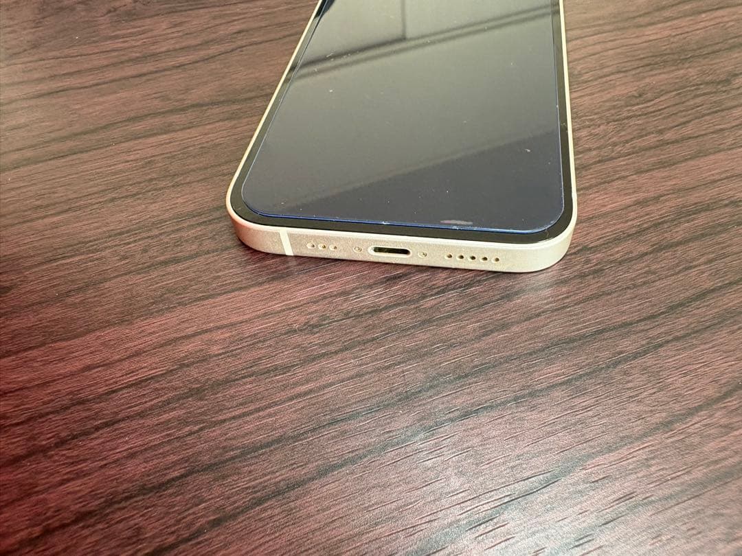 S*a様 Apple iPhone 13 ホワイト 本体　128G