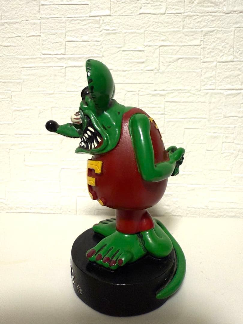 希少　ラットフィンク　2005年製　ボビングヘッドフィギュア