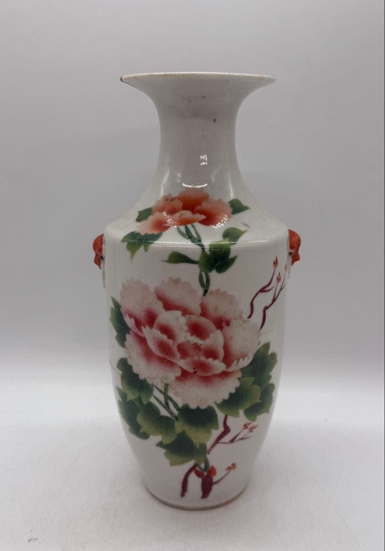 中国　清時代　粉彩　牡丹紋獅子耳瓶　天津興隆出品　送料込み251015