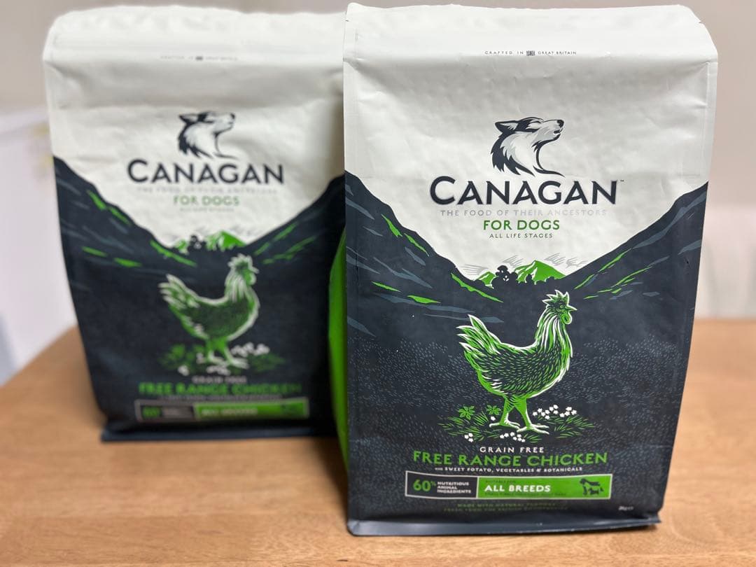 新品　CANAGAN ドッグフード チキン　2kg✖️2個