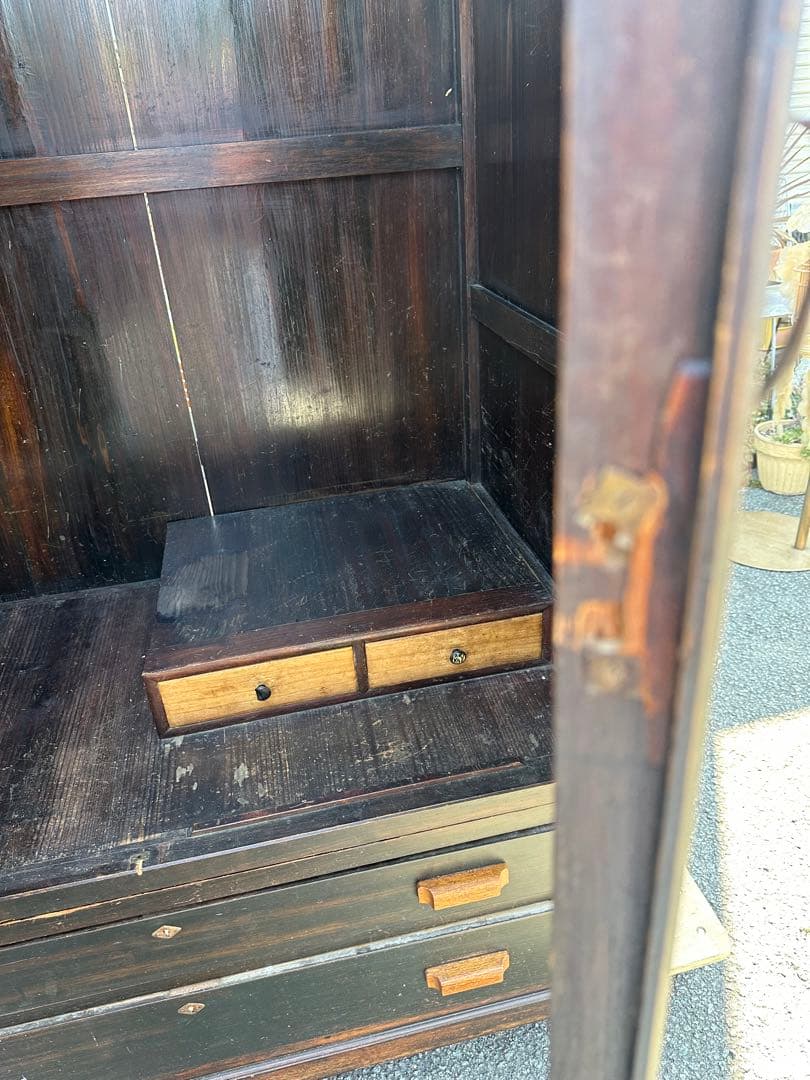 瞬間的値下げ❗️アンティーククローゼット箪笥洗浄済み！100年以上前！