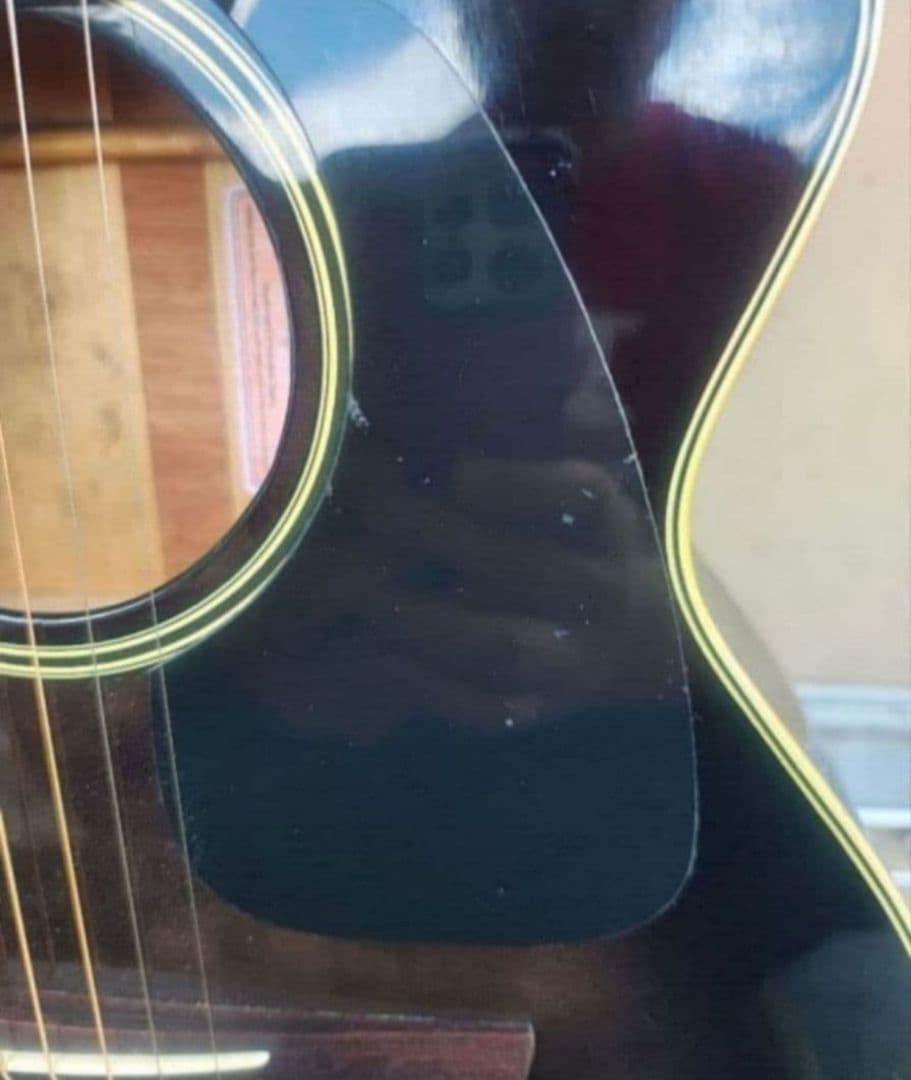 美品 Takamine 100シリーズ BK 型番不明 プリアンプ付きエレアコ