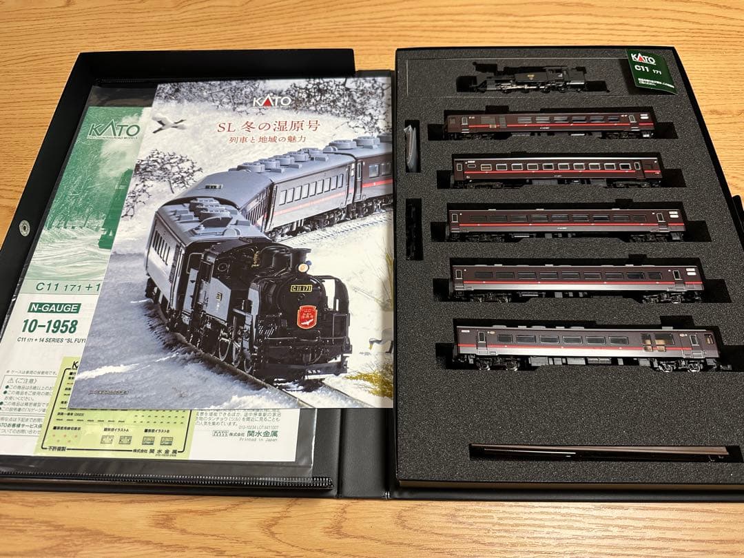 KATO 10-1958 C11-171 14系　SL冬の湿原号