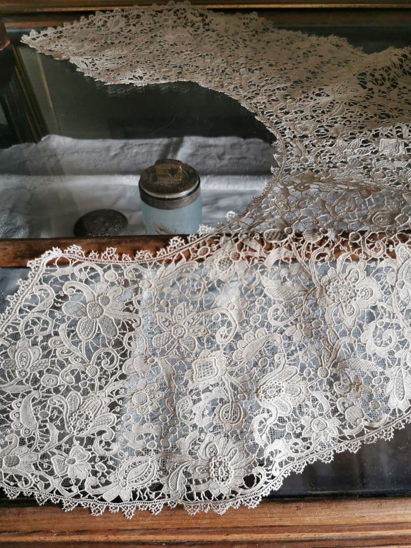 アンティーク イタリア 最上の精緻 ブラーノレース ポワンドヴェニス 付け襟