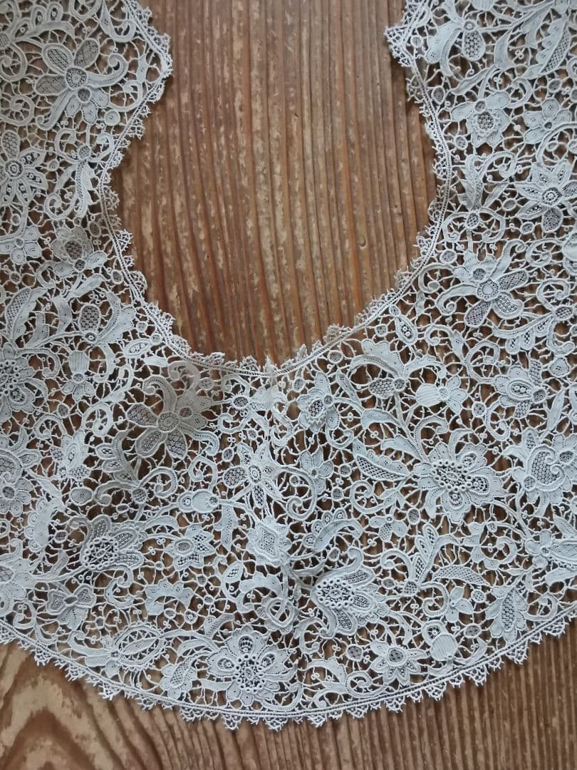 アンティーク イタリア 最上の精緻 ブラーノレース ポワンドヴェニス 付け襟