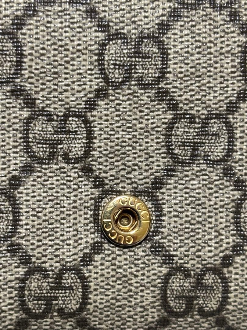 グッチ　GUCCI GGマーモンド　二つ折り財布