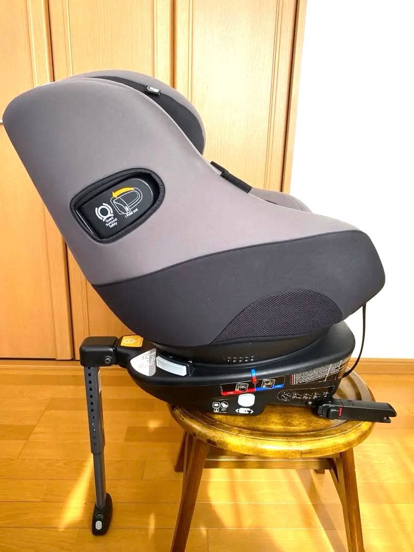 【値下げ】【美品】Joie チャイルドシート　ISOFIX 360° グレー
