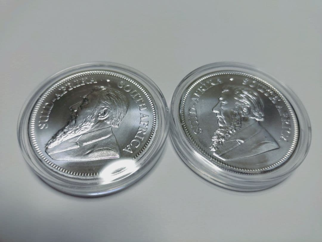 2020年製クルーガーランド銀貨2枚セットケース付き