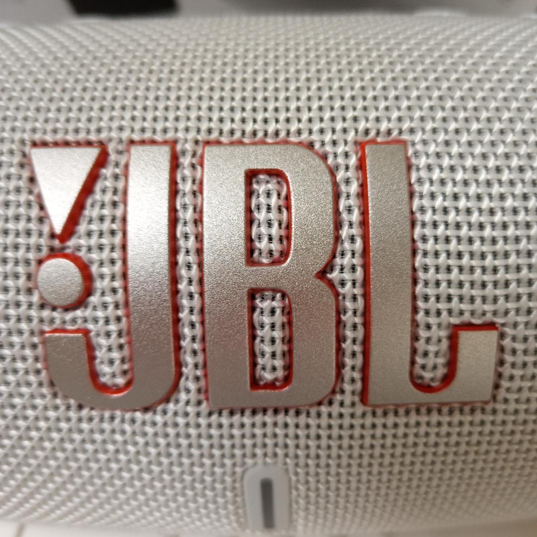 JBL CHARGE5 ホワイト Bluetoothスピーカー 未開封品
