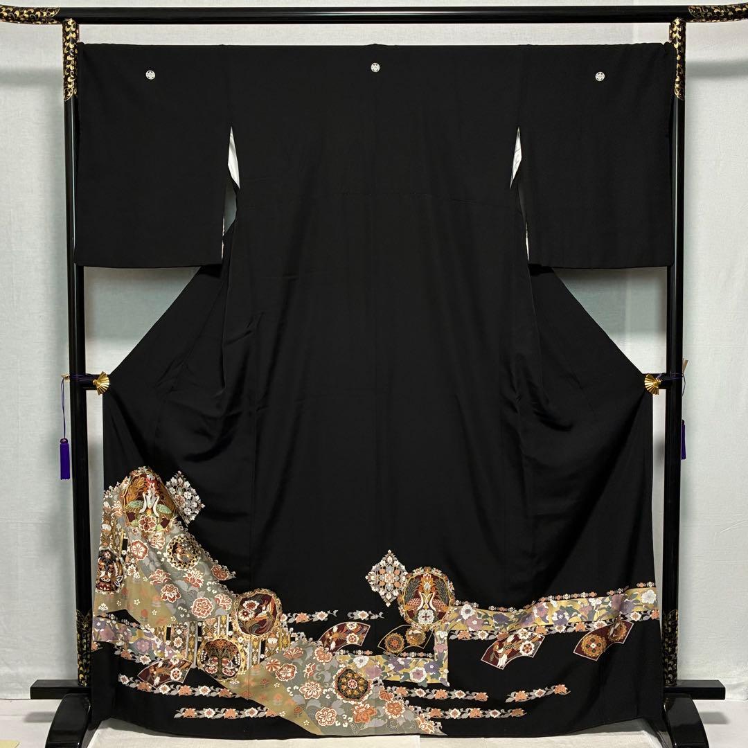 D97 黒留袖 華文 鳳凰 金駒刺繍 桐紋 正絹 着物 袷 美品