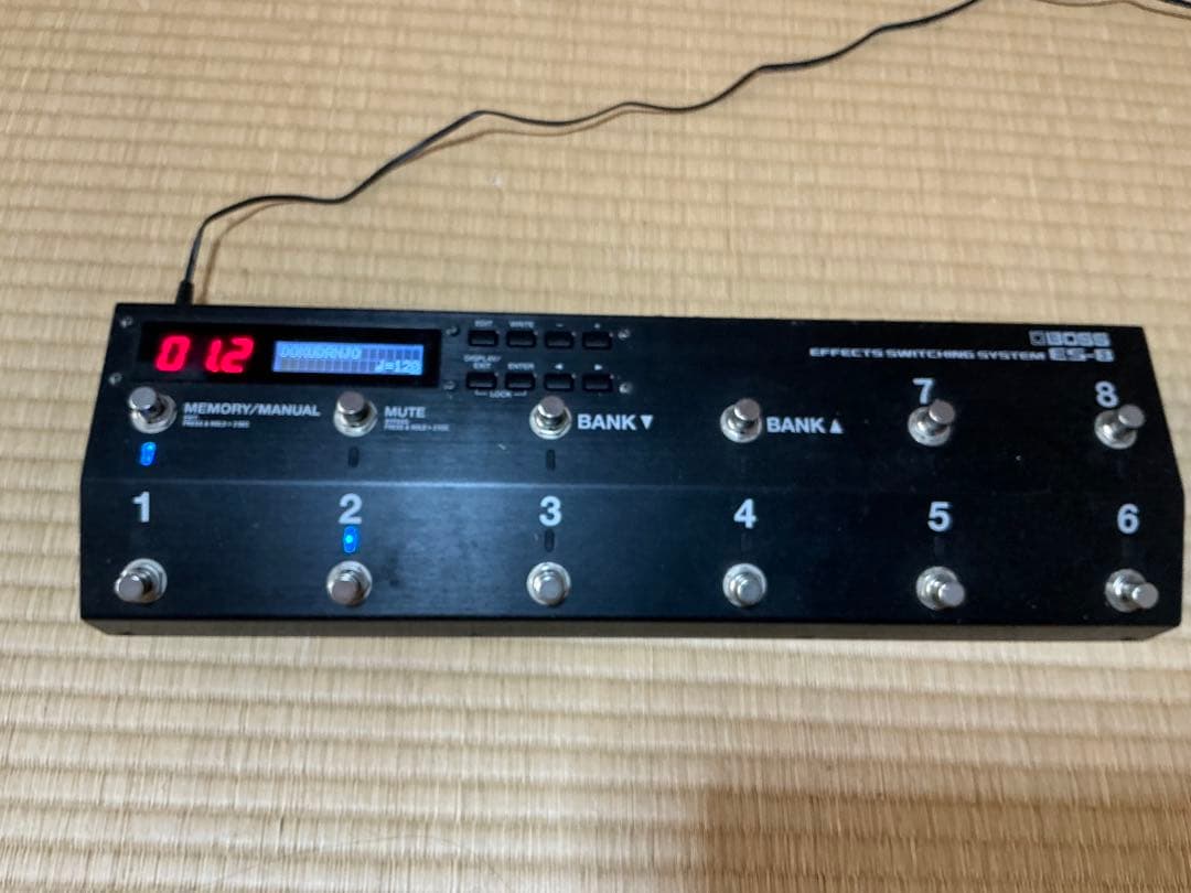 BOSS ES-8 エフェクトスイッチャー