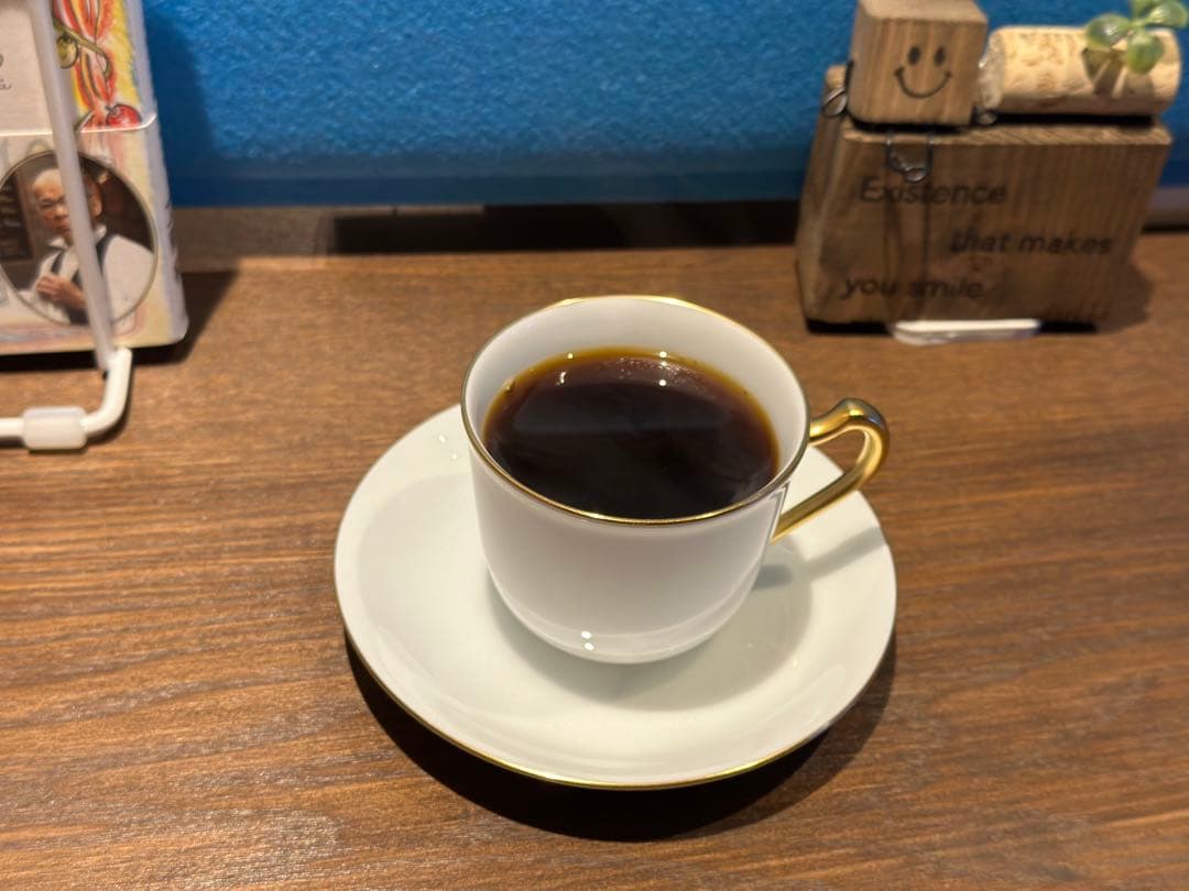 年末セール 今だけ6000円 値引き。先にコメント 『美品』 大倉陶園 陶器製