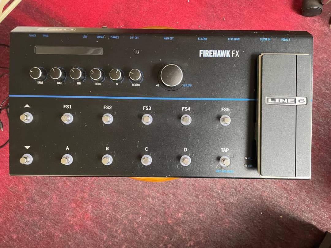 マルチエフェクター LINE6 FIREHAWK FX