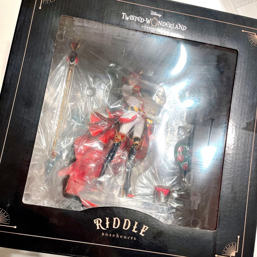 ツイステッドワンダーランド　リドル・ローズハート　1/8スケールフィギュア