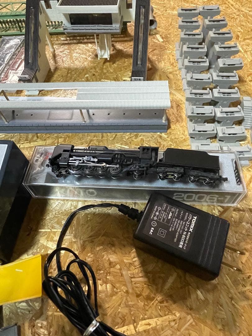 Nゲージ TOMIX立体交差レールセット 機関車つき