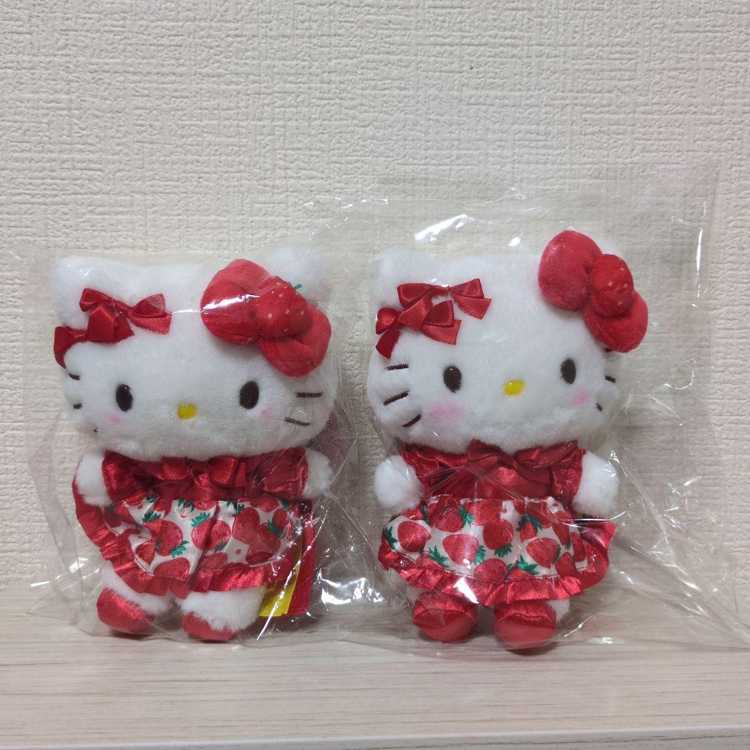 サンリオ　いちご新聞50周年　ハローキティ　ぬいぐるみ　キーホルダー　マスコット
