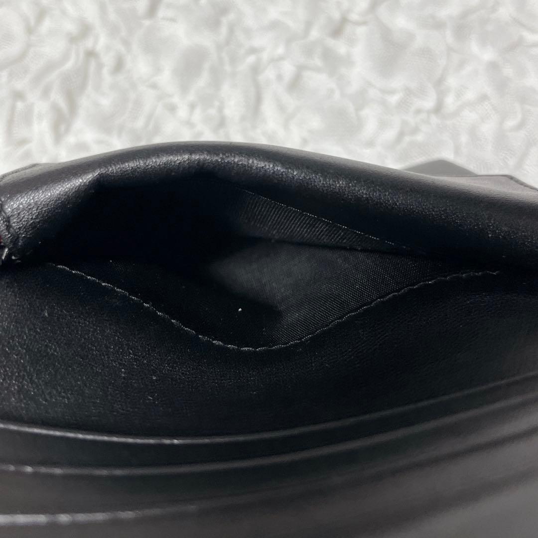 PRADA ブラック ヴァッテロムーブ　二つ折り財布　プラダ　レザー　ゴールド