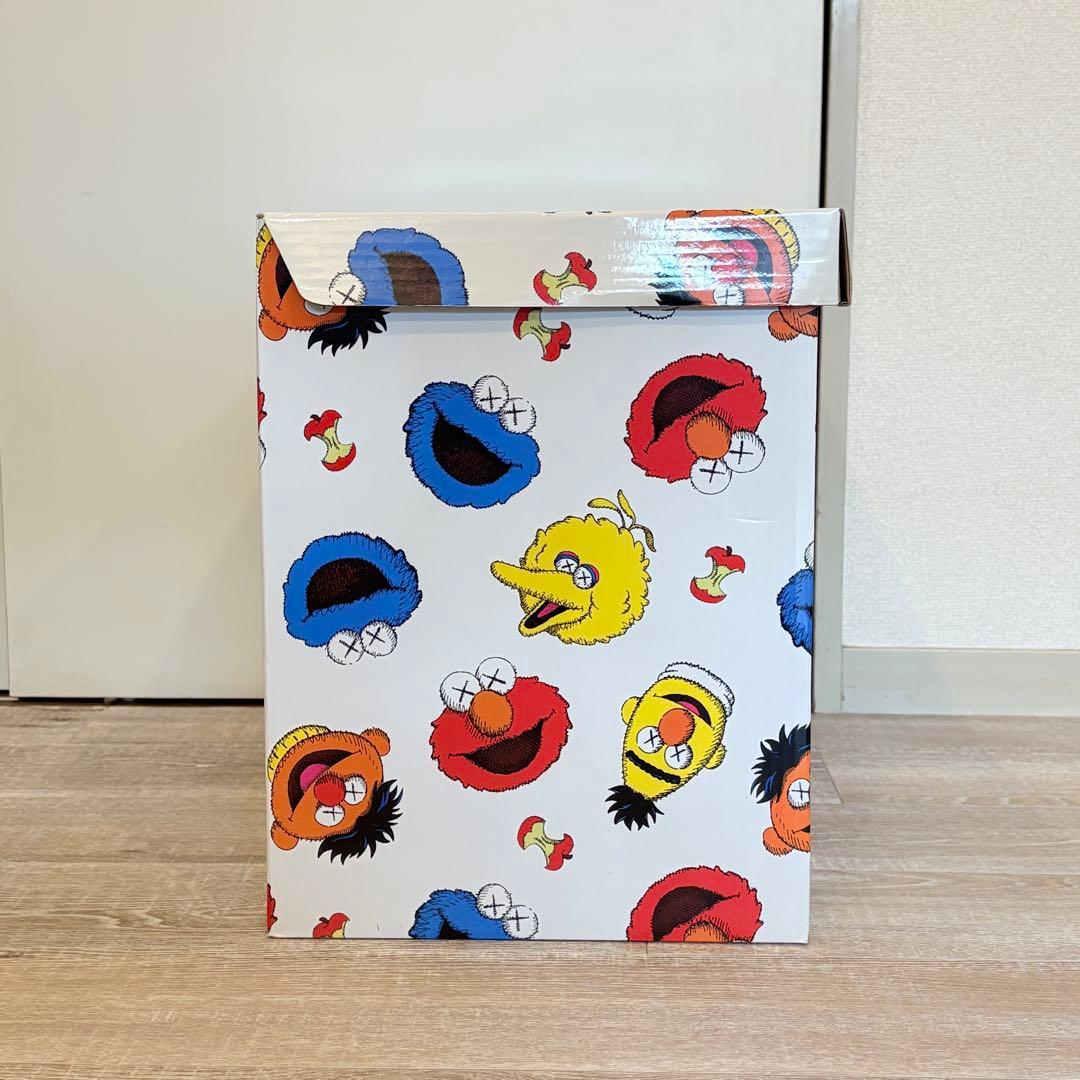 UNIQLO KAWS セサミストリート ぬいぐるみ 5体セット 箱付き