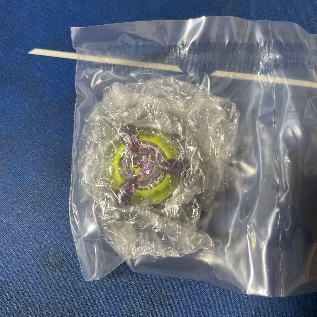 ベイブレードX オロチクラスタ 6-60LF ベイコード未使用