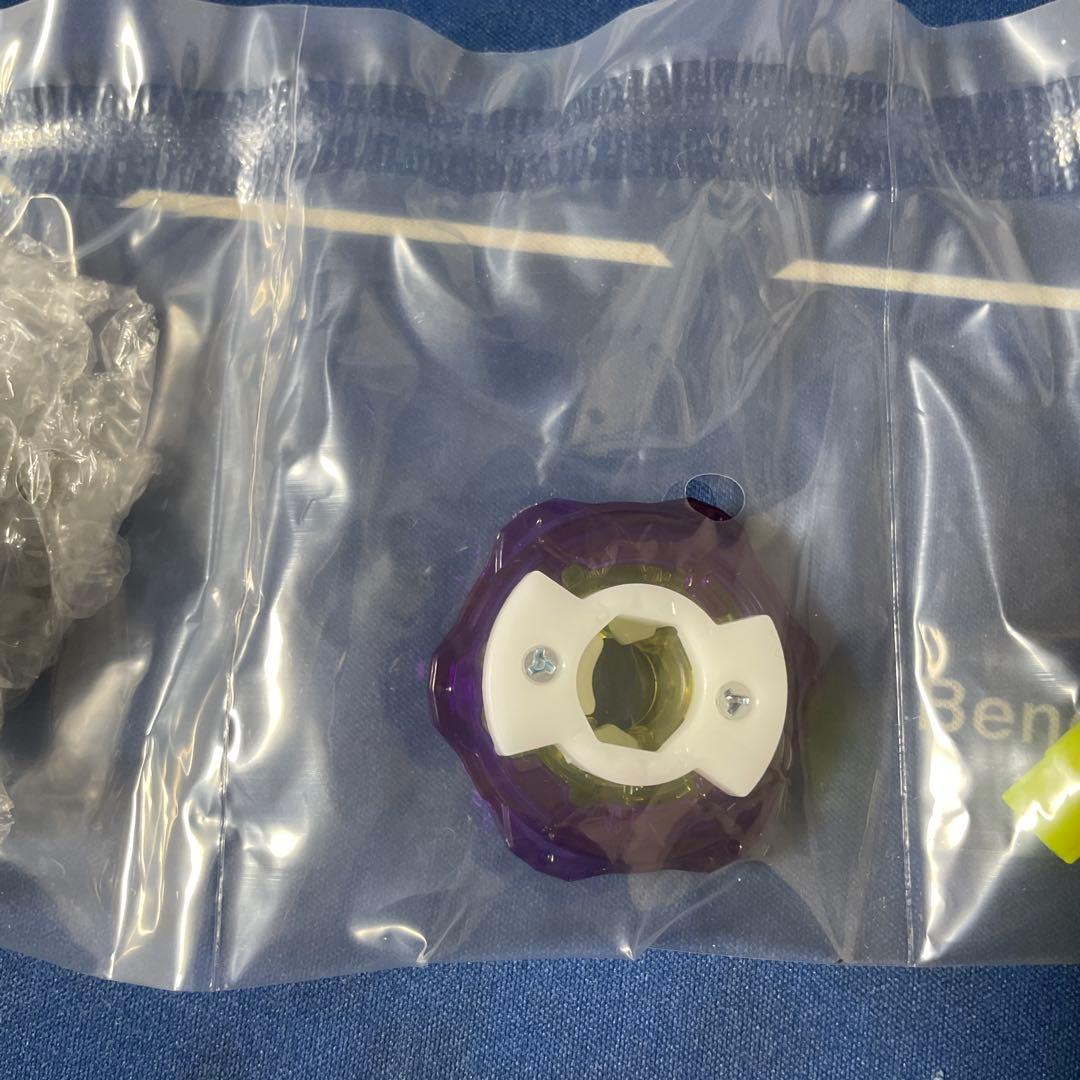 ベイブレードX オロチクラスタ 6-60LF ベイコード未使用