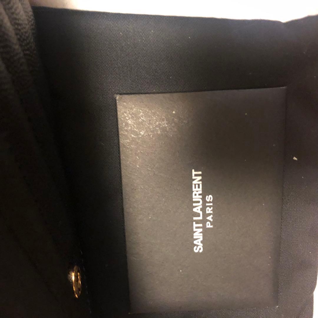 極美品未使用に近い　イブサンローラン 長財布