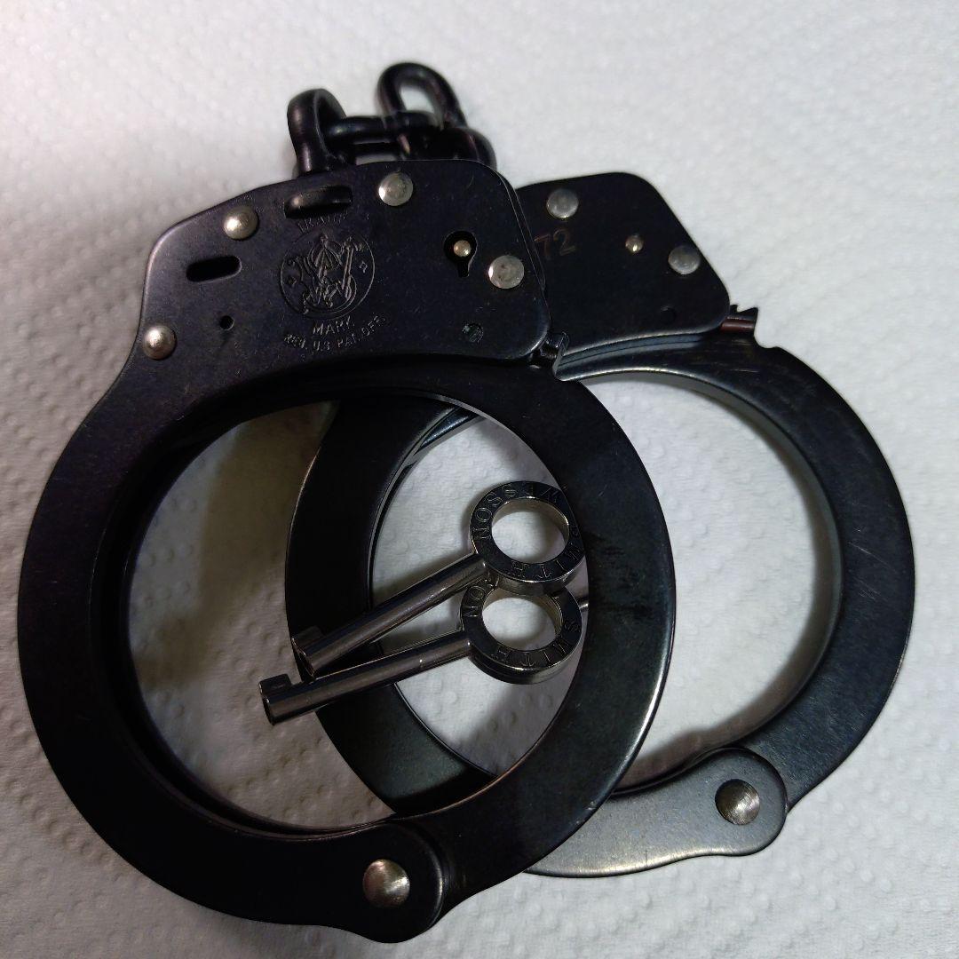 Smith & Wesson M100-1 手錠 鍵付き