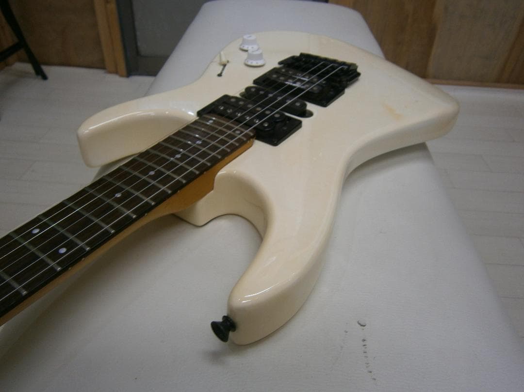 フェルナンデス＜HSH＞Lシリアル