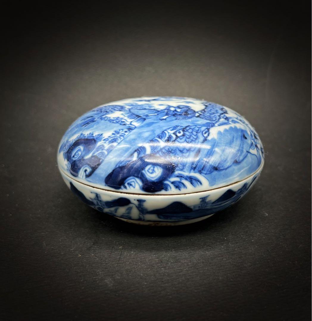 中国美術 古玩 青華染付 乾隆年製 爵禄封侯 山水紋樣 蓋合