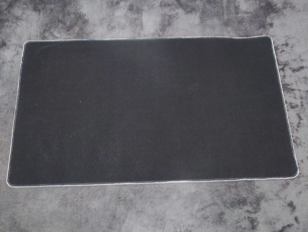 プレイマット　seb mckinnon sheya FAE SONG mtg