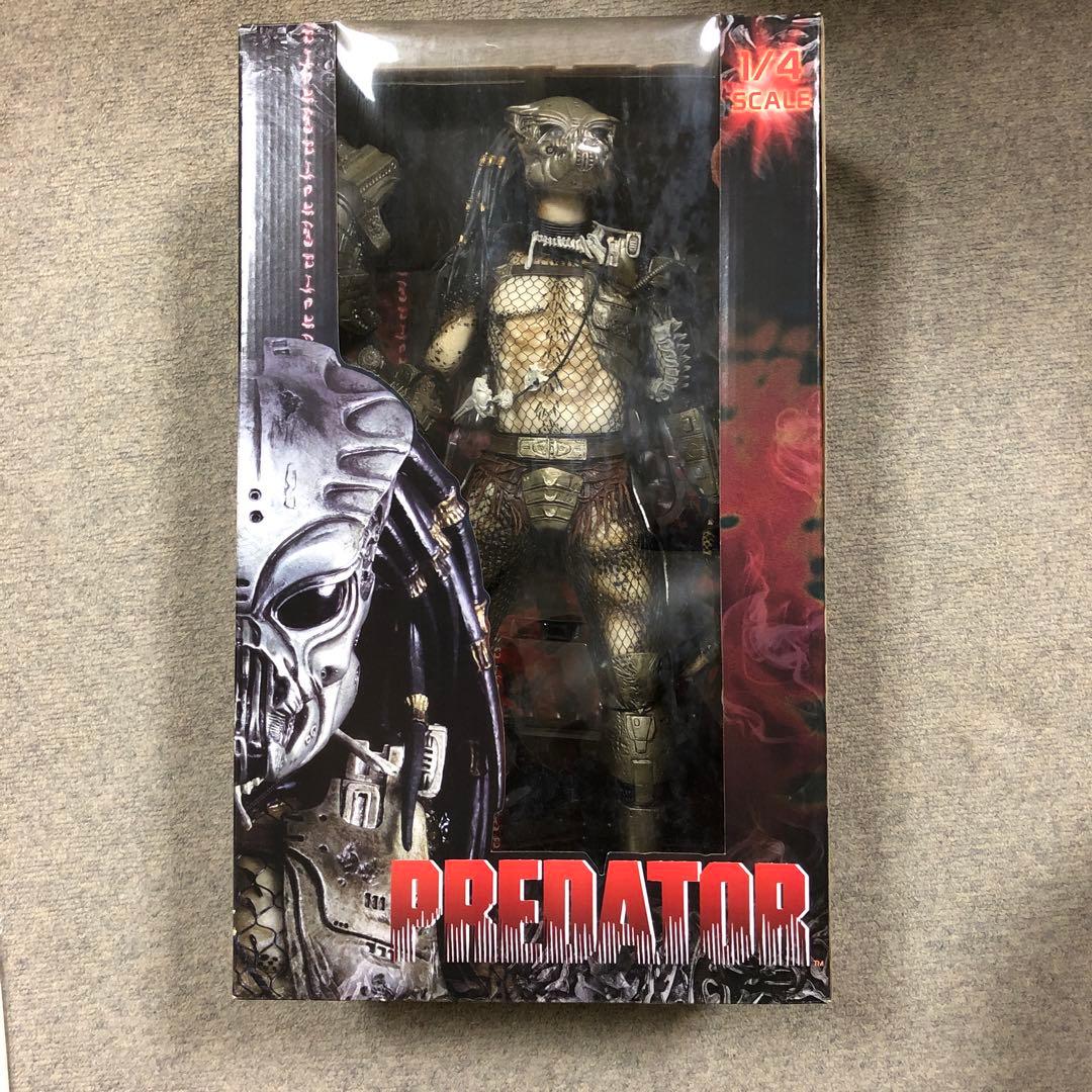 ネカ　1/4 ゴートプレデター　パッケージ状態悪い