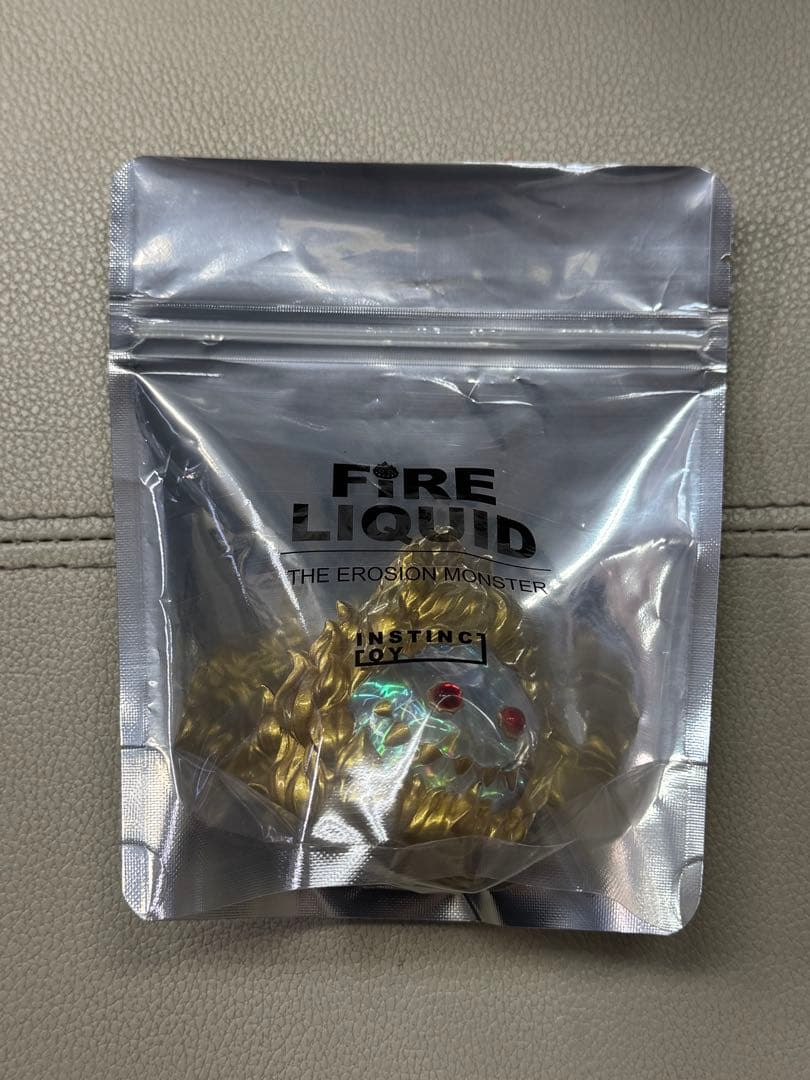 INSTINCTOY 上野陽介 each フィギュア メディコムトイ ラブブ