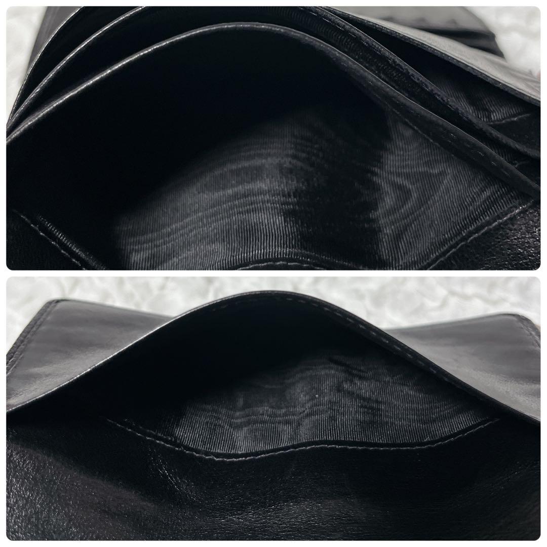 CHANEL ブラック　レザー 三つ折り財布　キャビアスキン　ギャランティカード