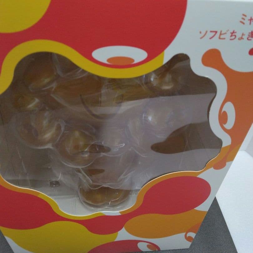 ミャクミャク貯金箱　ソフビ　関西万博　完売品　EXPO2025